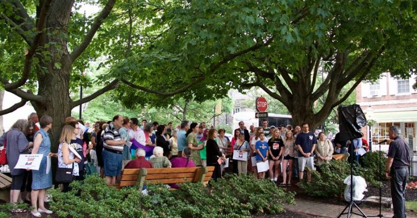 Why You Should Be a Part of the International Peace Day Vigil 2016